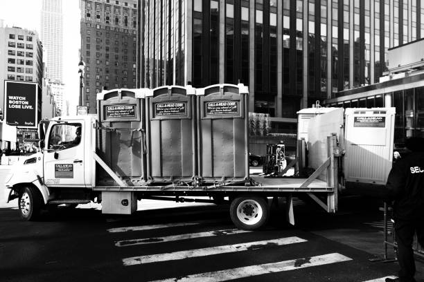 Best Local porta potty services  in Mayfair, CA